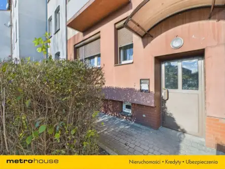 Chorzów ,  Armii Krajowej   9