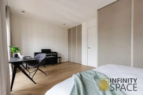 Warszawa ,  Krochmalna   7