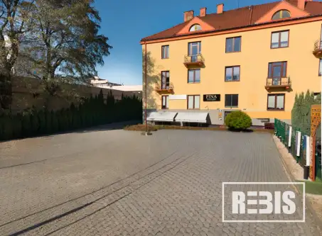 Kraków ,  Mogilska   13