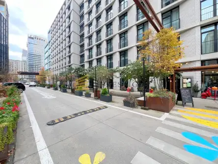 Warszawa ,  Krochmalna   8