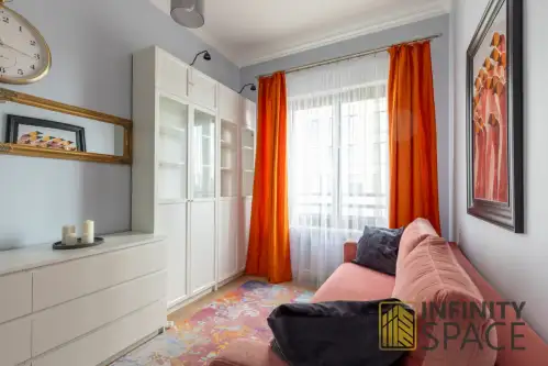 Warszawa ,  Pokorna   10