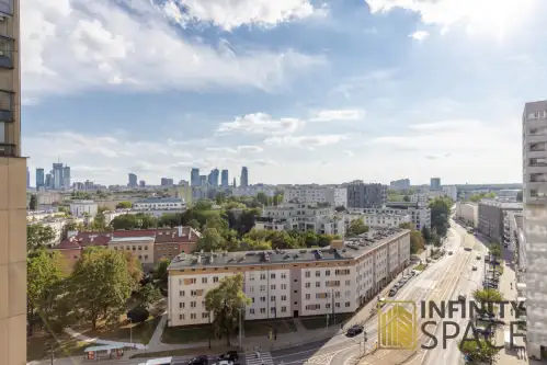 Warszawa ,  Pokorna   15