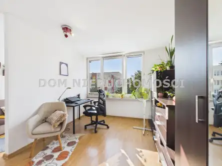 Olsztyn ,  Kołobrzeska   9