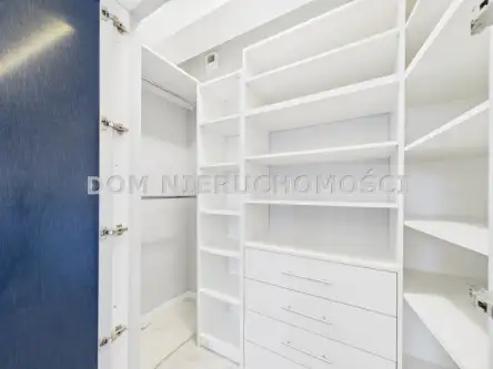 Olsztyn ,  Armii Krajowej   16