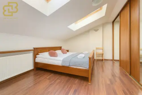 Kraków ,  Adama Asnyka   5