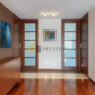 Warszawa ,  Rakowiecka   5