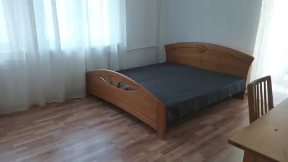 Warszawa ,  Polnej Róży   13