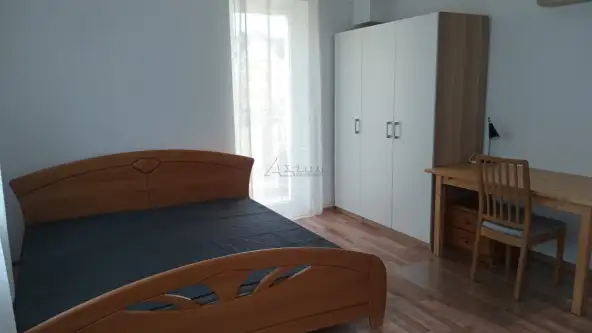 Warszawa ,  Polnej Róży   14