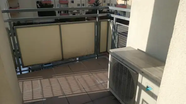 Warszawa ,  Polnej Róży   17