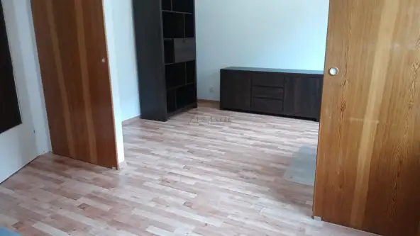 Warszawa ,  Polnej Róży   9