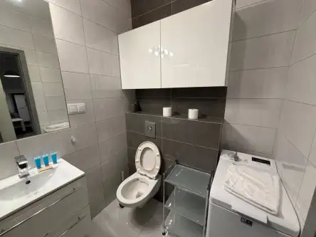 Warszawa ,  Ostrobramska   7