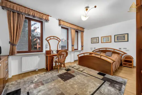 Warszawa ,  Aleja Wilanowska   7