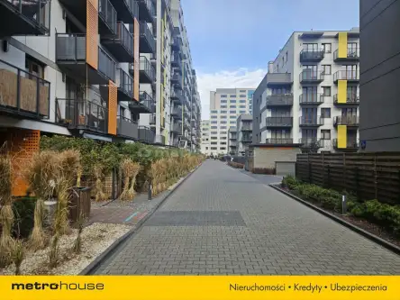 Warszawa ,  Cybernetyki   3