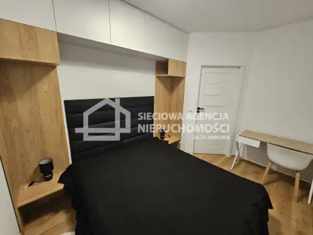 Rumia ,  Błoń Janowskich   6