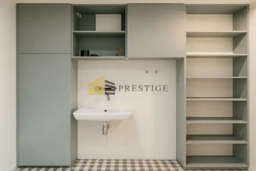 Warszawa ,  Foksal   13