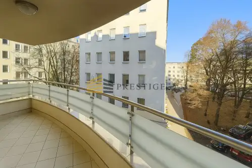 Warszawa ,  Aleja Jana Chrystiana Szucha   11