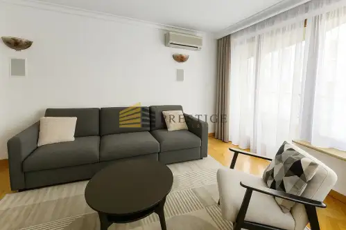 Warszawa ,  Aleja Jana Chrystiana Szucha   5