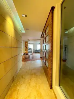 Warszawa ,  Skwer Kard. Stefana Wyszyńskiego   16