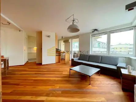 Warszawa ,  Skwer Kard. Stefana Wyszyńskiego   2