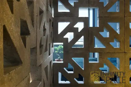 Warszawa ,  Sarmacka   12