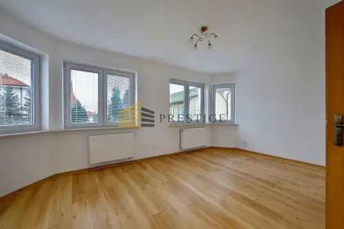 Warszawa ,  Bruzdowa   6