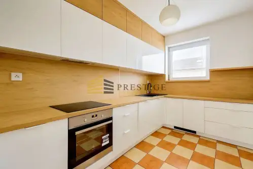 Warszawa ,  Bruzdowa   8