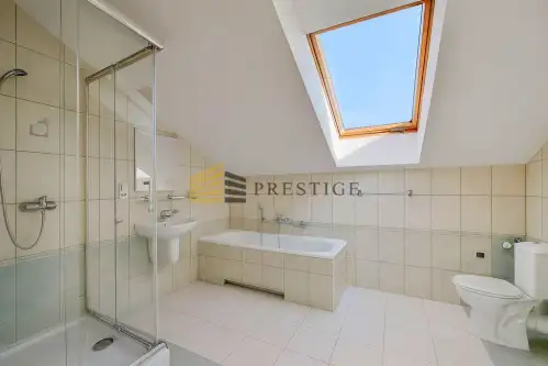 Warszawa ,  Bruzdowa   6