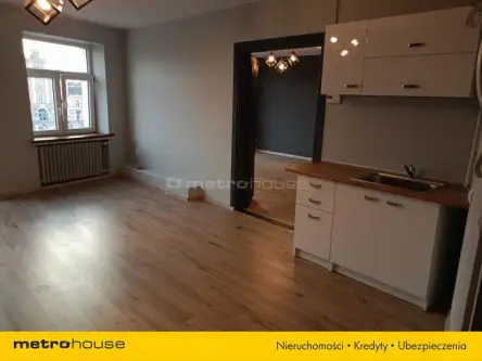 Skierniewice ,  Rynek   3