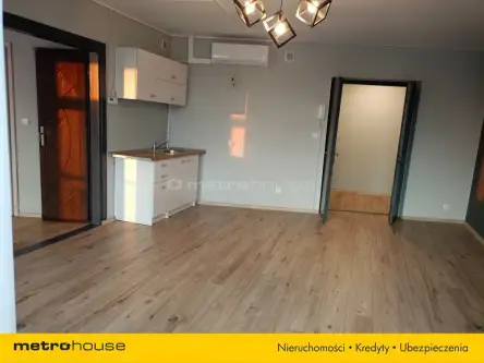 Skierniewice ,  Rynek   6