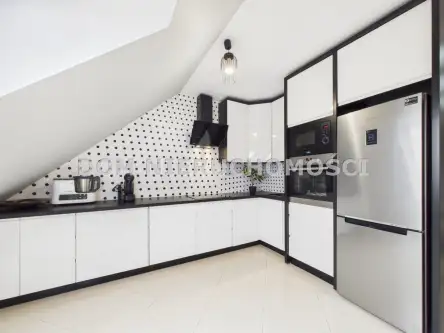 Olsztyn ,  Złota   8