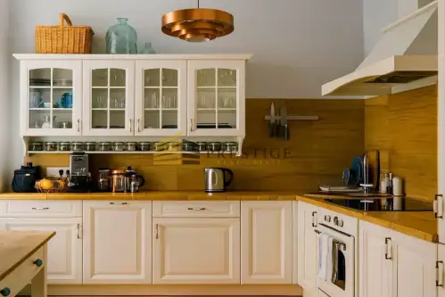 Warszawa ,  Flory   3