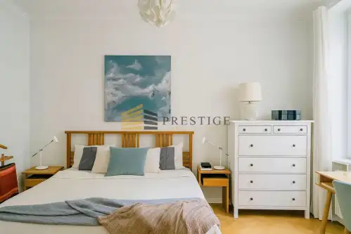 Warszawa ,  Flory   7