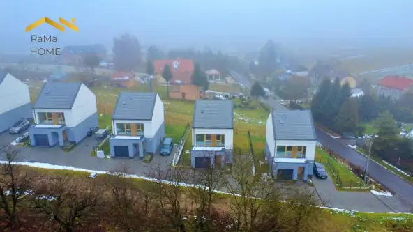 Narama ,  Spacerowa   19