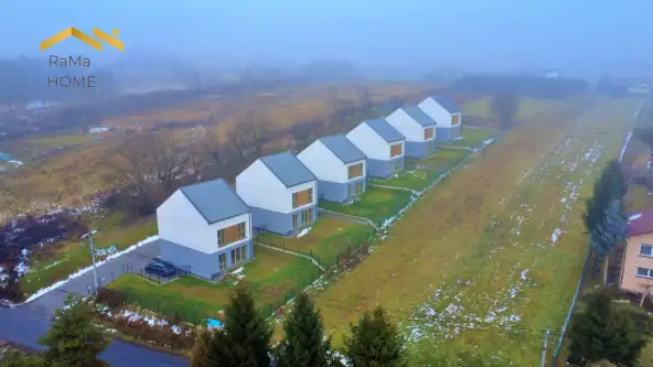 Narama ,  Spacerowa   5